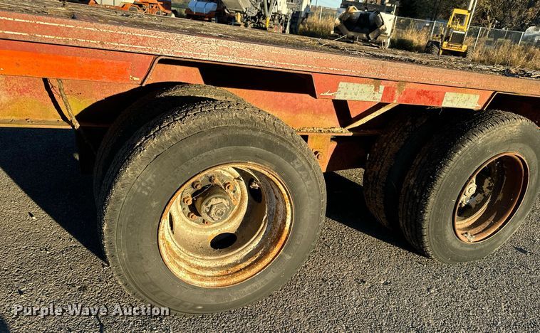 image for item MT9018 1991 Coose equipment trailer