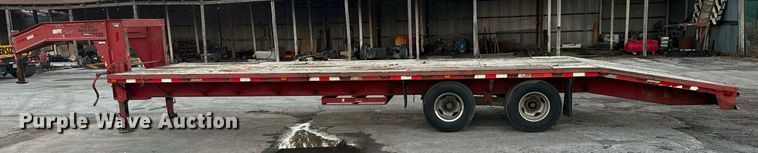 image for item MT9019 1993 Gold Star Trailers 120 equipment trailer
