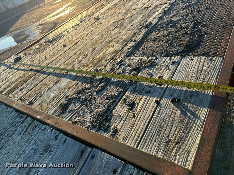 image for item MT9019 1993 Gold Star Trailers 120 equipment trailer