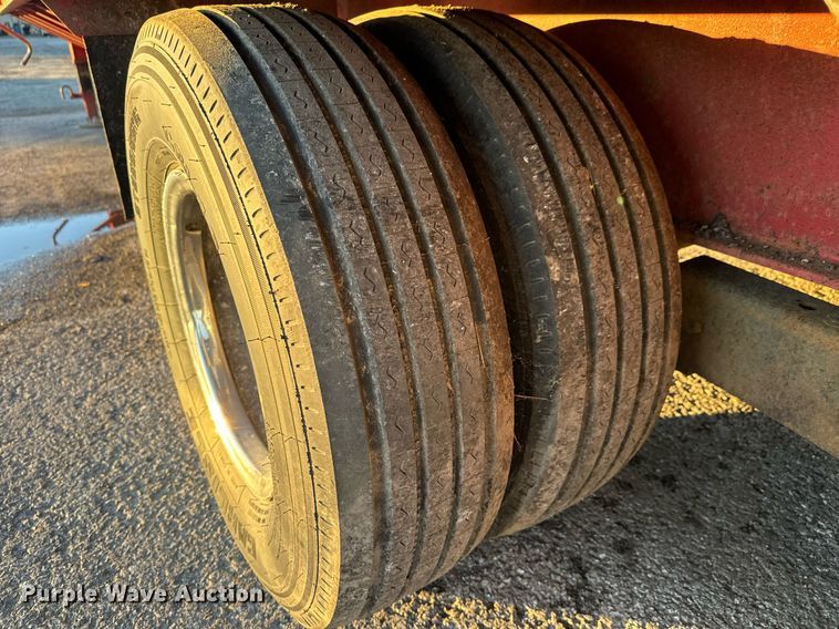 image for item MT9019 1993 Gold Star Trailers 120 equipment trailer