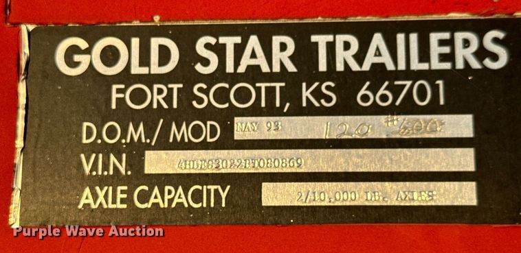 image for item MT9019 1993 Gold Star Trailers 120 equipment trailer