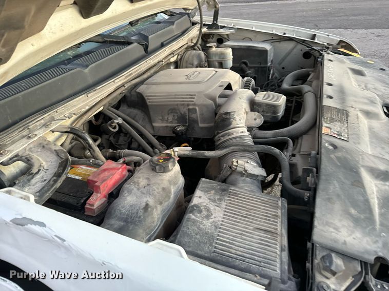 image for item MT9020 2012 Chevrolet Silverado 1500 Crew Cab pickup truck