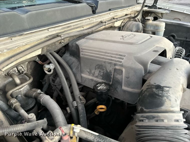 image for item MT9020 2012 Chevrolet Silverado 1500 Crew Cab pickup truck