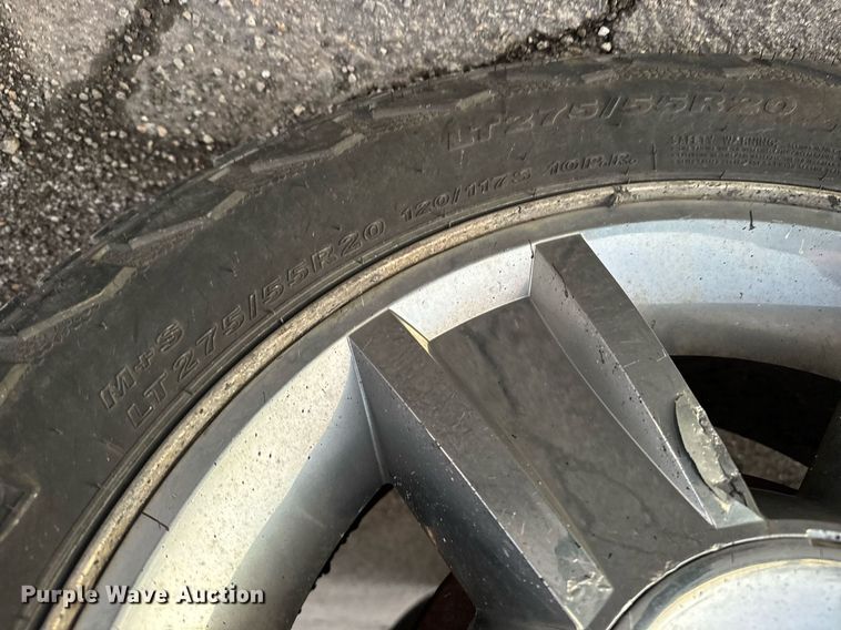 image for item MT9020 2012 Chevrolet Silverado 1500 Crew Cab pickup truck