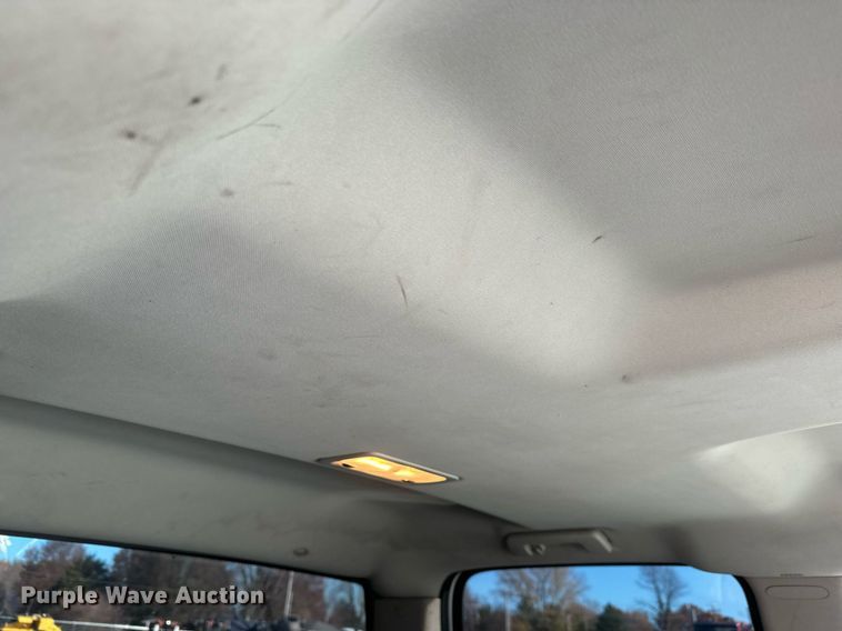 image for item MT9021 2010 Chevrolet Silverado 1500 Crew Cab pickup truck