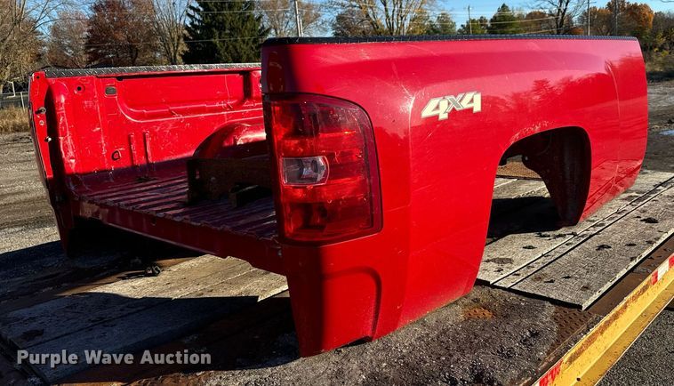 image for item MT9026 pickup truck bed