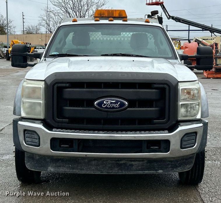 image for item NJ9563 2012 Ford F550 Super Duty XL utility / service truck