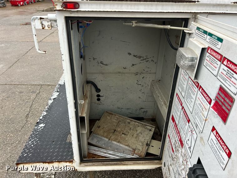 image for item NJ9563 2012 Ford F550 Super Duty XL utility / service truck