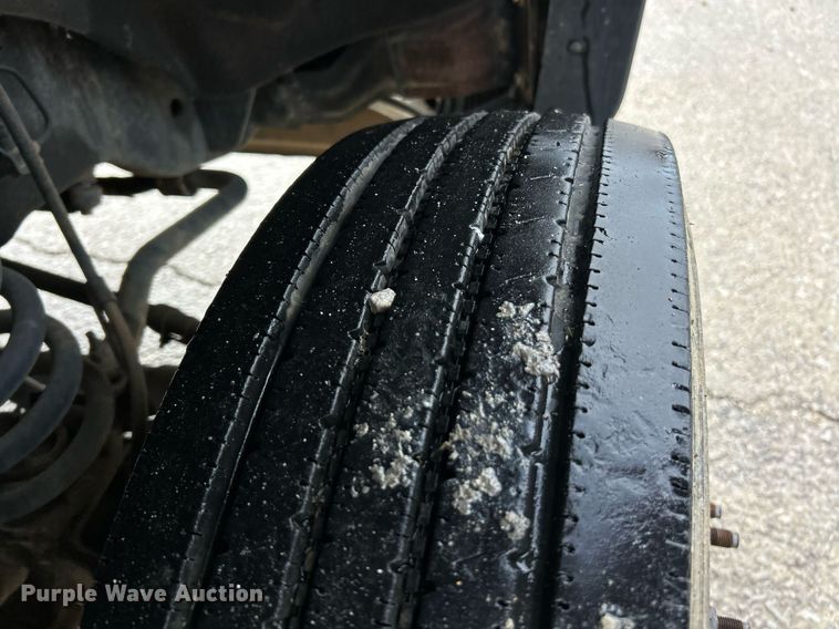 image for item NJ9563 2012 Ford F550 Super Duty XL utility / service truck