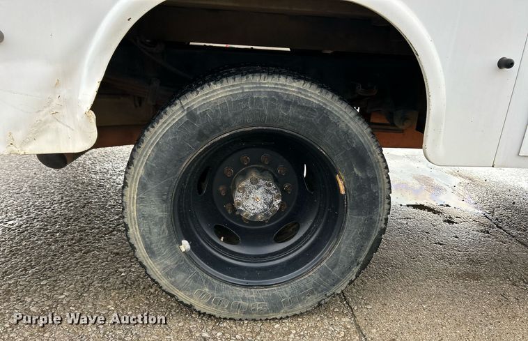 image for item NJ9563 2012 Ford F550 Super Duty XL utility / service truck