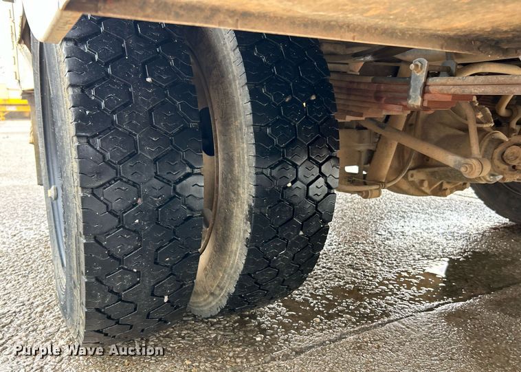 image for item NJ9563 2012 Ford F550 Super Duty XL utility / service truck