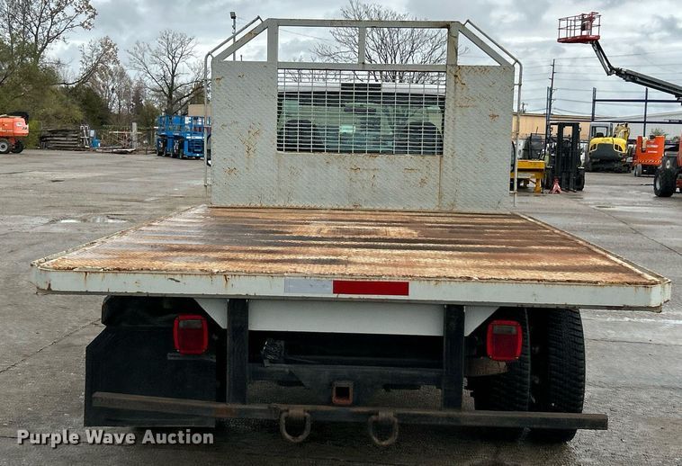 image for item NJ9564 1999 Ford F450 Super Duty XL flatbed truck