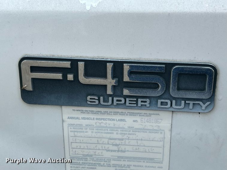 image for item NJ9564 1999 Ford F450 Super Duty XL flatbed truck