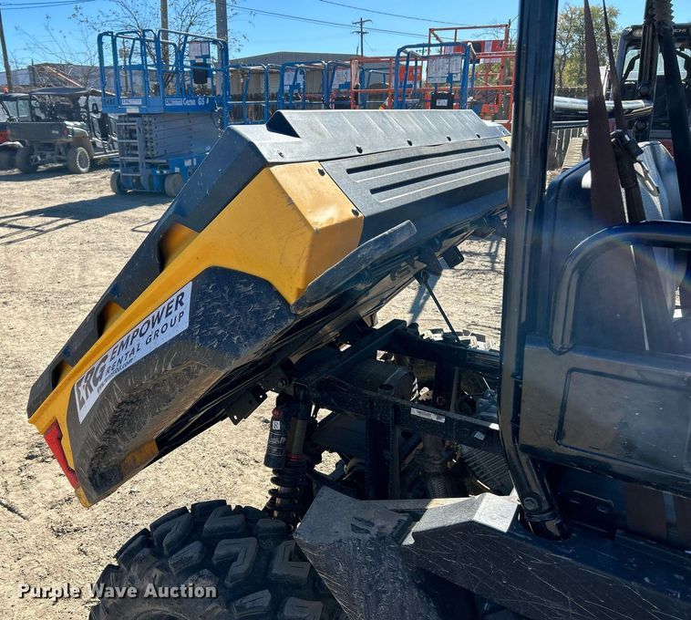 image for item NJ9575 2021 Cub Cadet Challenger M 750 EP utility vehicle