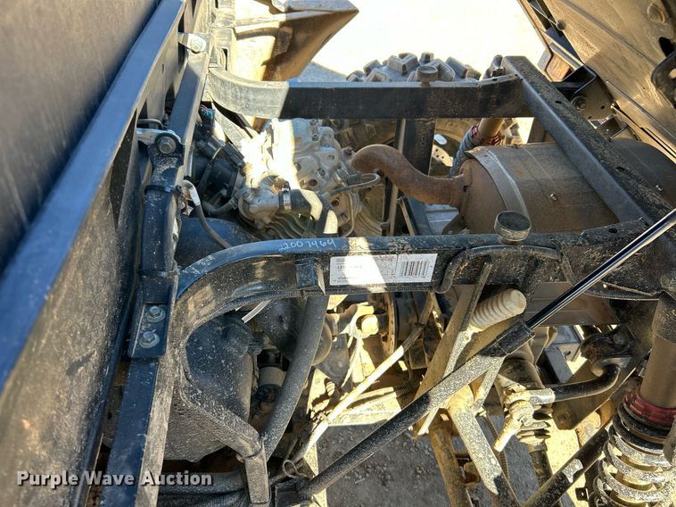 image for item NJ9575 2021 Cub Cadet Challenger M 750 EP utility vehicle