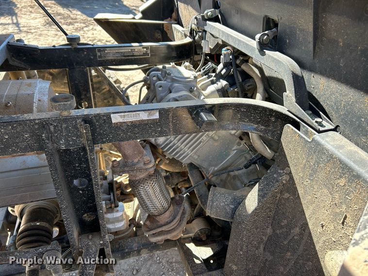 image for item NJ9575 2021 Cub Cadet Challenger M 750 EP utility vehicle