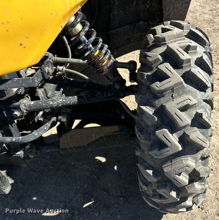 image for item NJ9575 2021 Cub Cadet Challenger M 750 EP utility vehicle