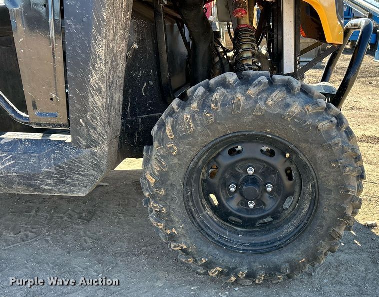 image for item NJ9575 2021 Cub Cadet Challenger M 750 EP utility vehicle