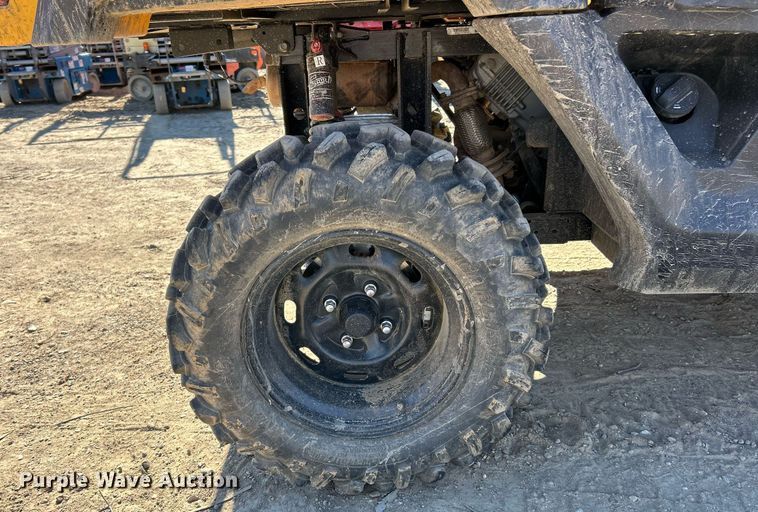 image for item NJ9575 2021 Cub Cadet Challenger M 750 EP utility vehicle