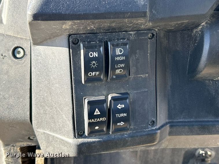 image for item NJ9577 2021 Cub Cadet utility vehicle