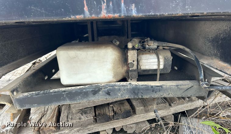 image for item NJ9583 Knapheide KH-1416L dump flatbed