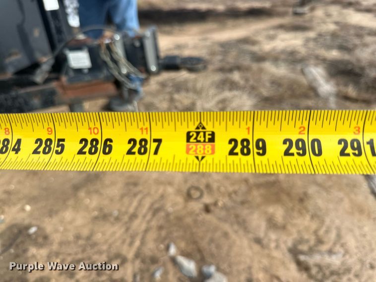 image for item NQ9068 2005 Trail King Utility trailer