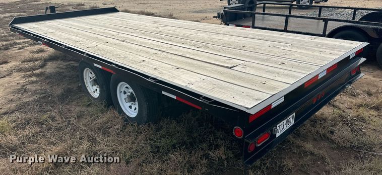 image for item NQ9069 2010 Top Brand utility trailer