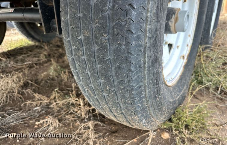 image for item NQ9069 2010 Top Brand utility trailer