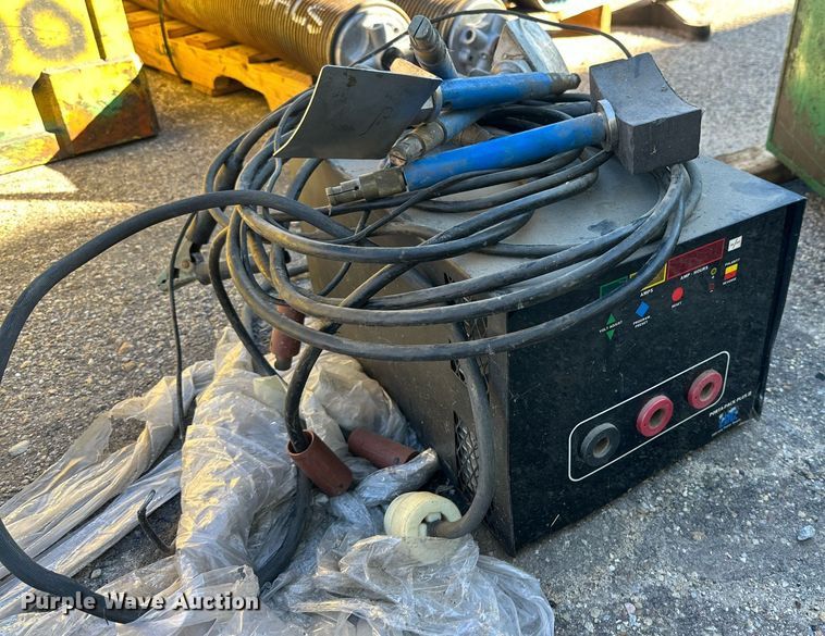 image for item NQ9075 Tools