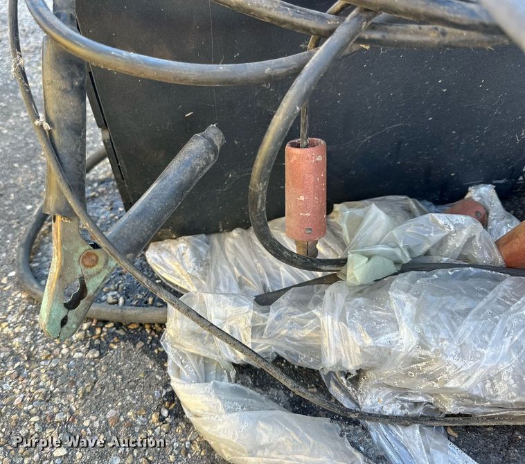 image for item NQ9075 Tools