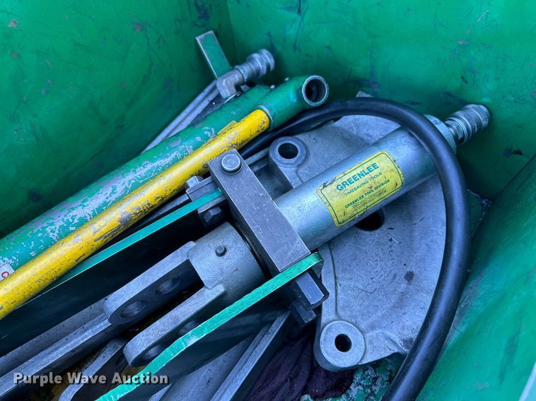 image for item NQ9075 Tools