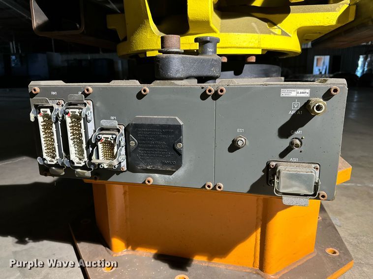 image for item NQ9082 (2) 2017 Fanuc R-2000iC six-axis robots