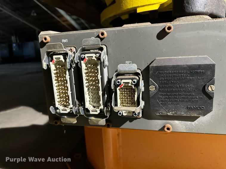 image for item NQ9082 (2) 2017 Fanuc R-2000iC six-axis robots