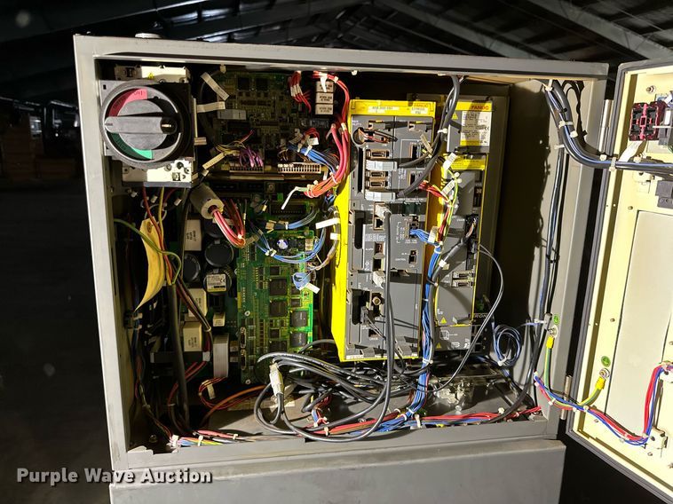 image for item NQ9082 (2) 2017 Fanuc R-2000iC six-axis robots