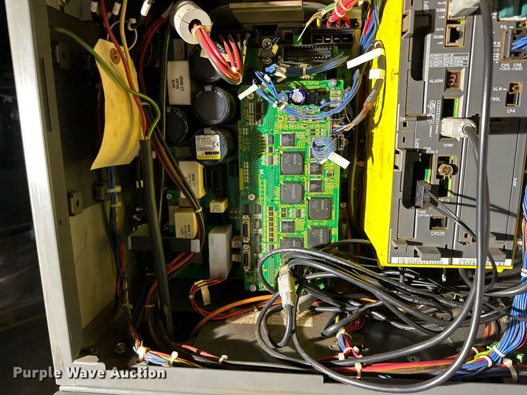 image for item NQ9082 (2) 2017 Fanuc R-2000iC six-axis robots