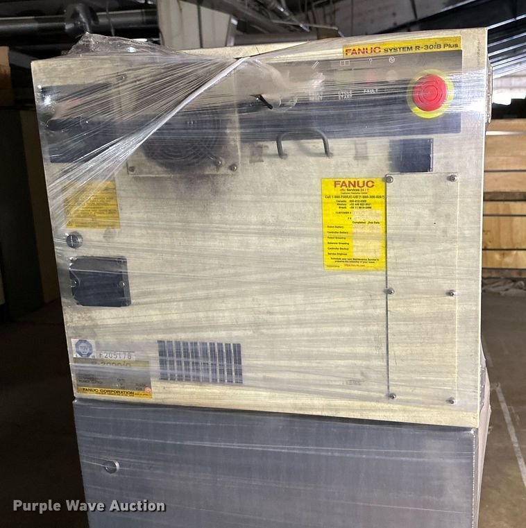 image for item NQ9082 (2) 2017 Fanuc R-2000iC six-axis robots