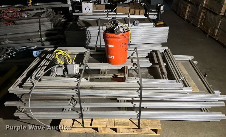 image for item NQ9082 (2) 2017 Fanuc R-2000iC six-axis robots