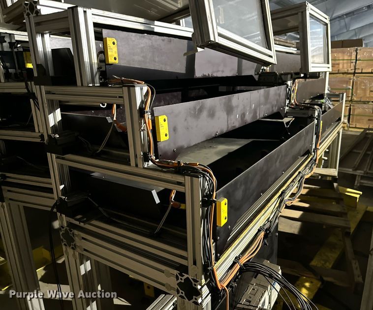 image for item NQ9082 (2) 2017 Fanuc R-2000iC six-axis robots