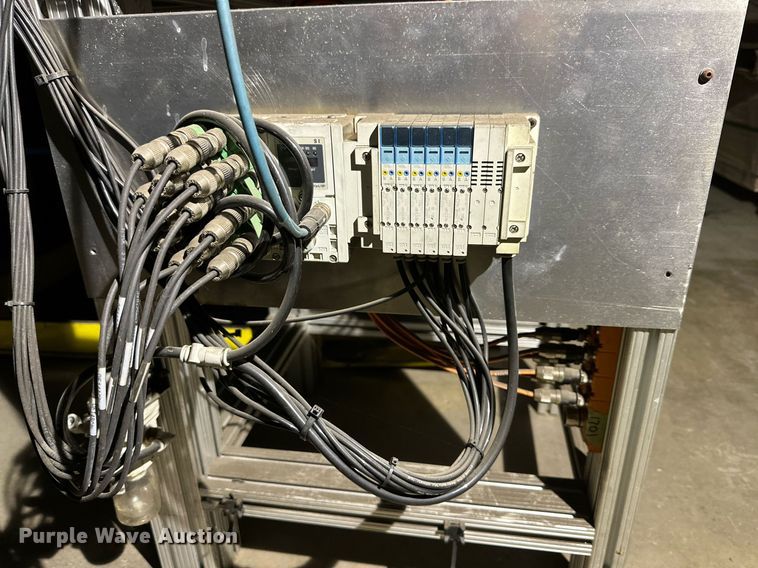 image for item NQ9082 (2) 2017 Fanuc R-2000iC six-axis robots