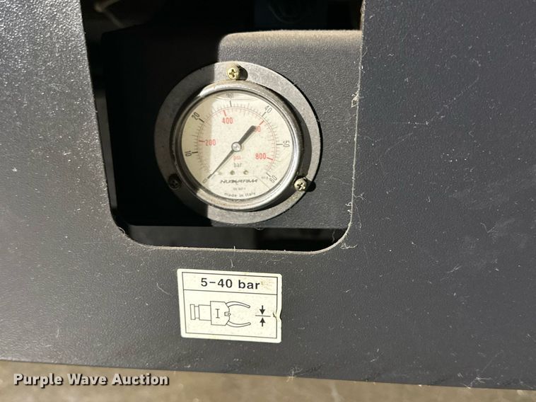 image for item NQ9084 2008 Doosan Puma TL2500L CNC lathe