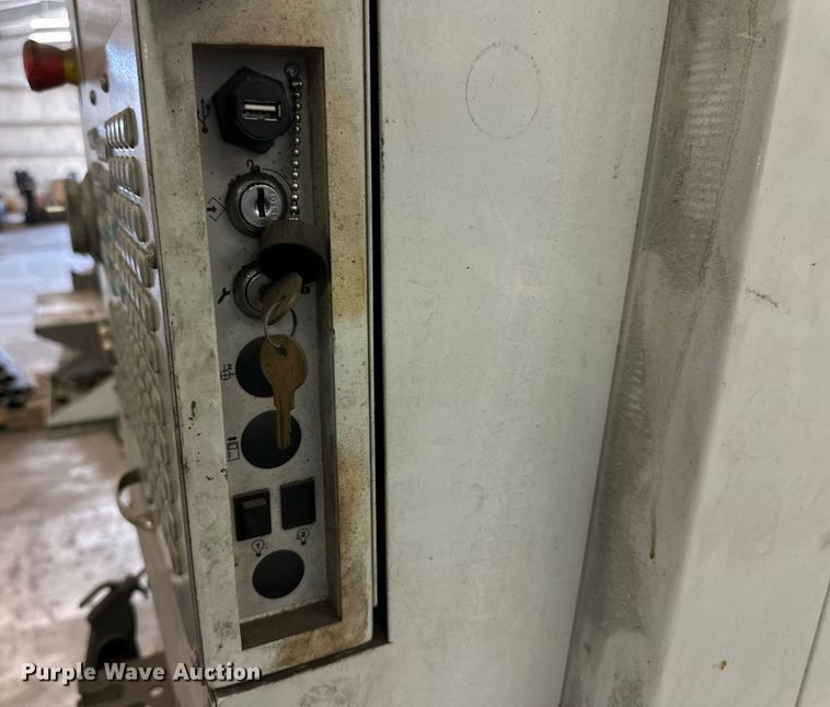 image for item NQ9087 2014 Haas VF 1 CNC mill