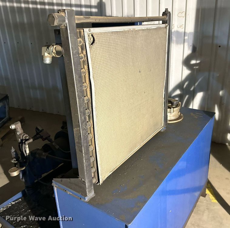 image for item NQ9089 (3) swagers