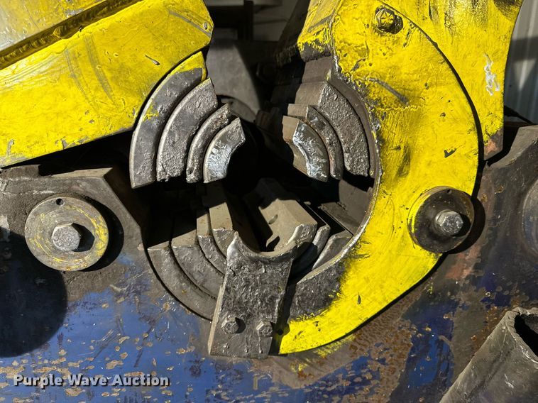 image for item NQ9089 (3) swagers