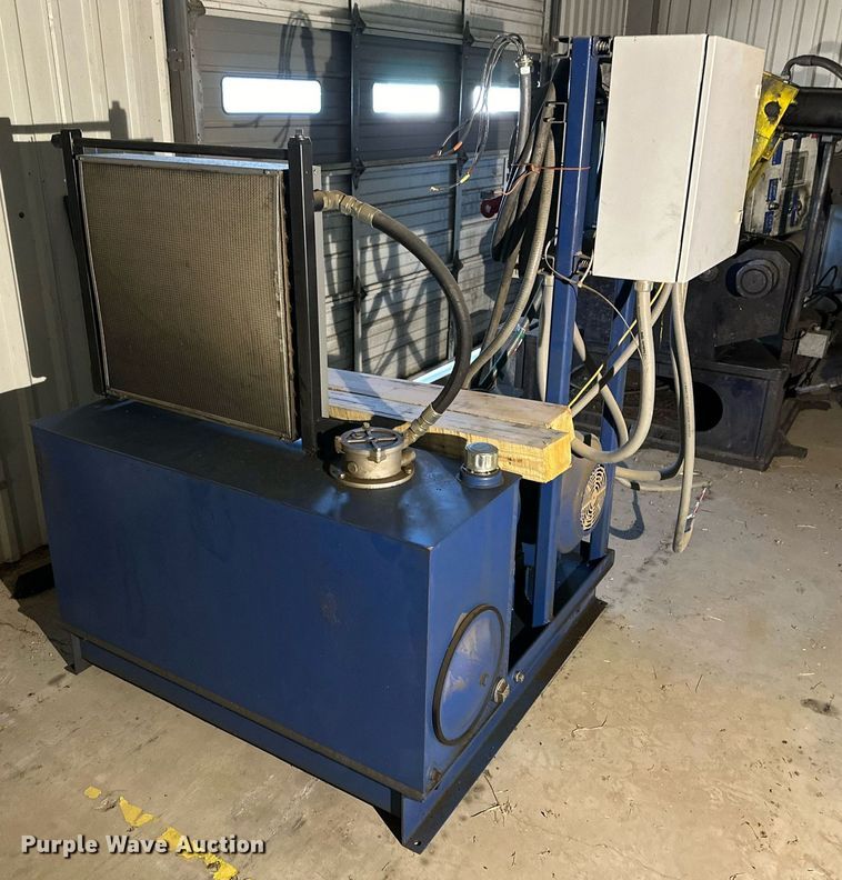 image for item NQ9089 (3) swagers