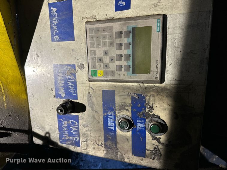 image for item NQ9089 (3) swagers