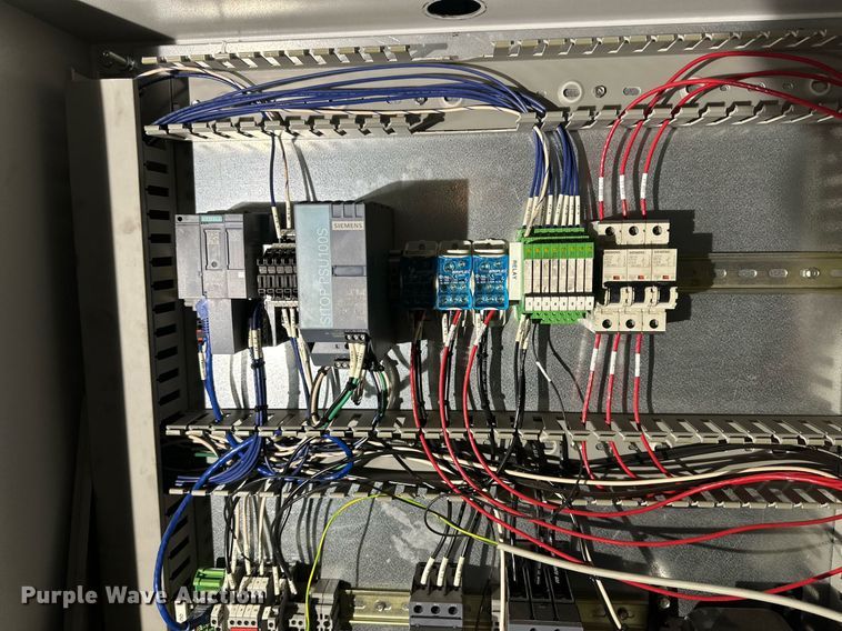 image for item NQ9089 (3) swagers