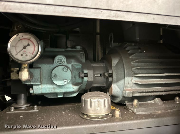 image for item NQ9094 2011 Hwacheon Hi-Tech 400A CNC lathe