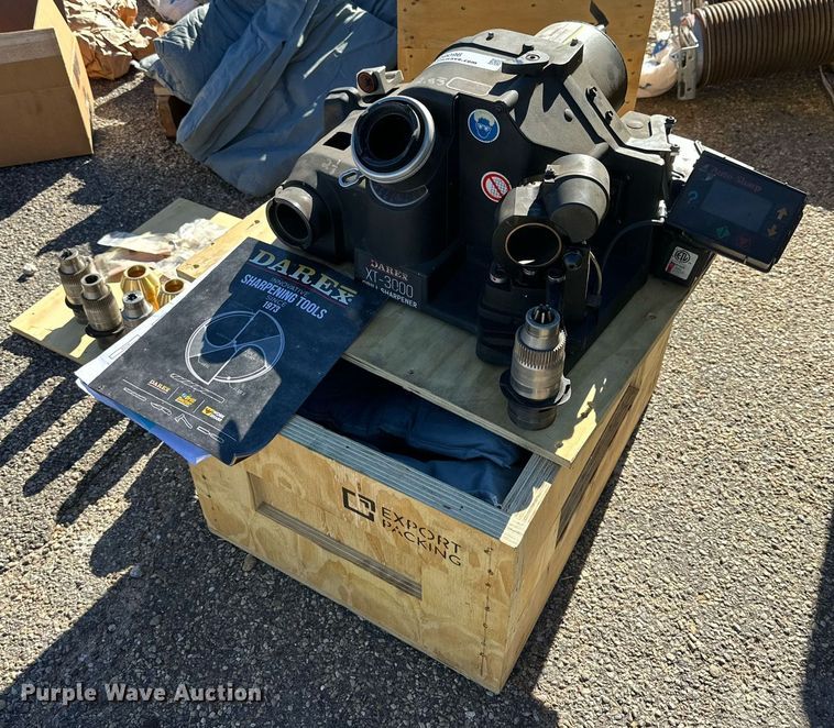 image for item NQ9096 2015 Dared XT-3000 drill sharpener