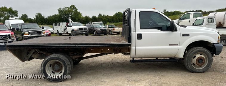image for item OF9963 2004 Ford F550 Super Duty XL flatbed truck