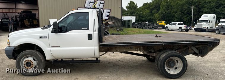 image for item OF9963 2004 Ford F550 Super Duty XL flatbed truck